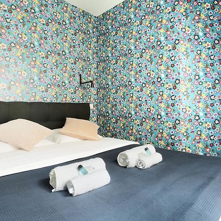 Rent A Room - Residence Meslay Paris Eksteriør bilde