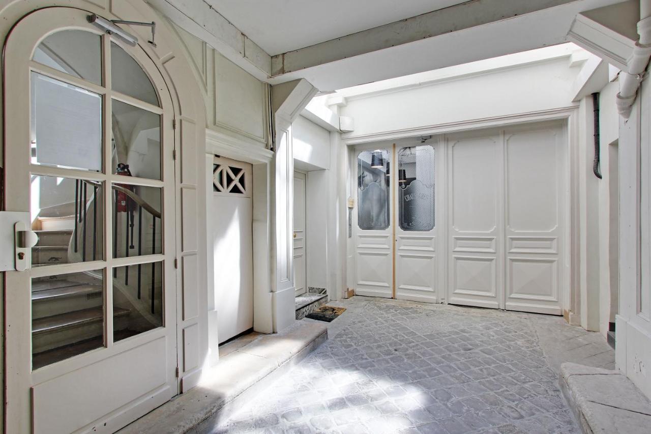 Rent A Room - Residence Meslay Paris Eksteriør bilde